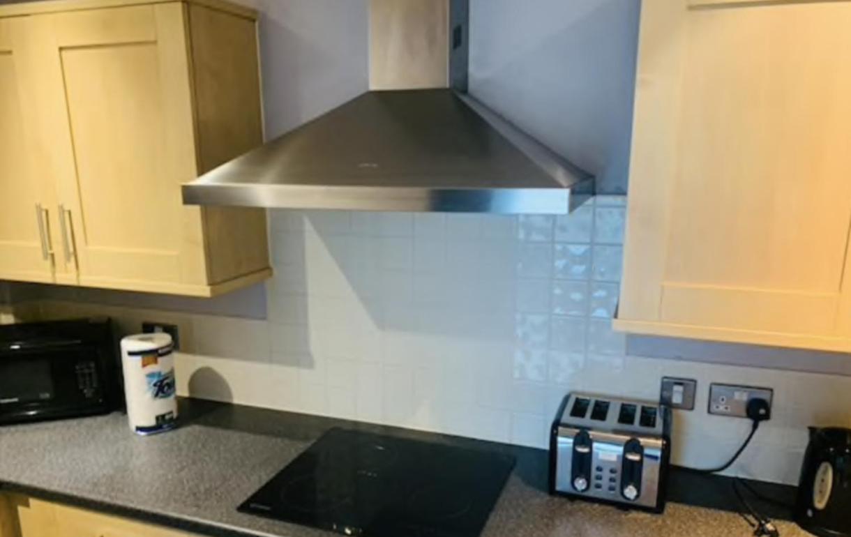 2 Bedroom Free Parking By Concert Square Sleeps 8 Liverpool Dış mekan fotoğraf