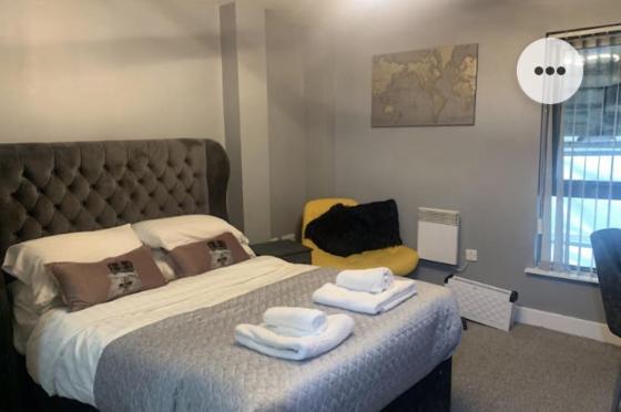 2 Bedroom Free Parking By Concert Square Sleeps 8 Liverpool Dış mekan fotoğraf