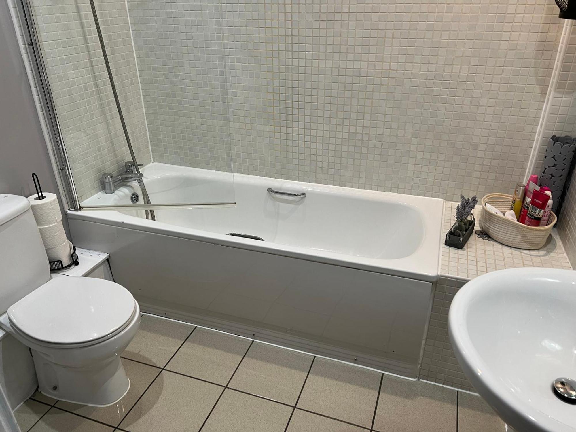 2 Bedroom Free Parking By Concert Square Sleeps 8 Liverpool Dış mekan fotoğraf